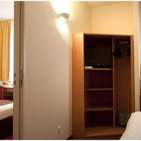 Hotel The Originals City, L'hippocampe, Sete 3*