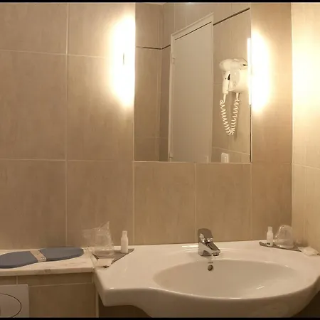 The Originals City, L'hippocampe, Sete Hotel Balaruc-le-Vieux