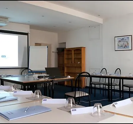 Hotel Kyriad Sète - 3*