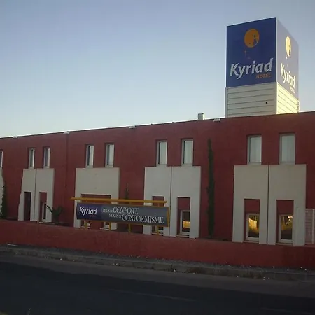 Kyriad Sète - Hotel 3*