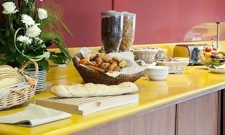 Kyriad Sète - Hotel 3*