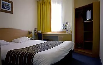 Kyriad Sète - Hotel 3*